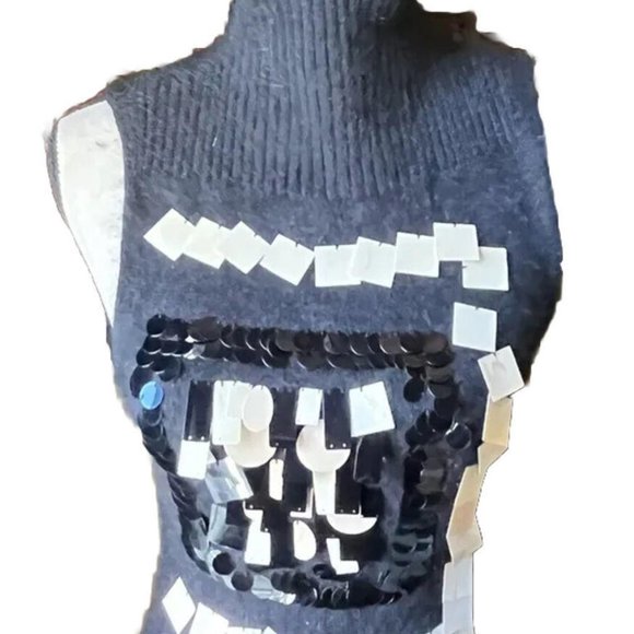 BEBE Womens Sweater Vest Black Sz L NWOT Sequins Very Unique - Picture 3 of 6